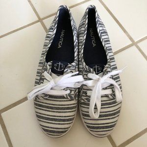 NWOT Nautica Blue & White Striped Flats